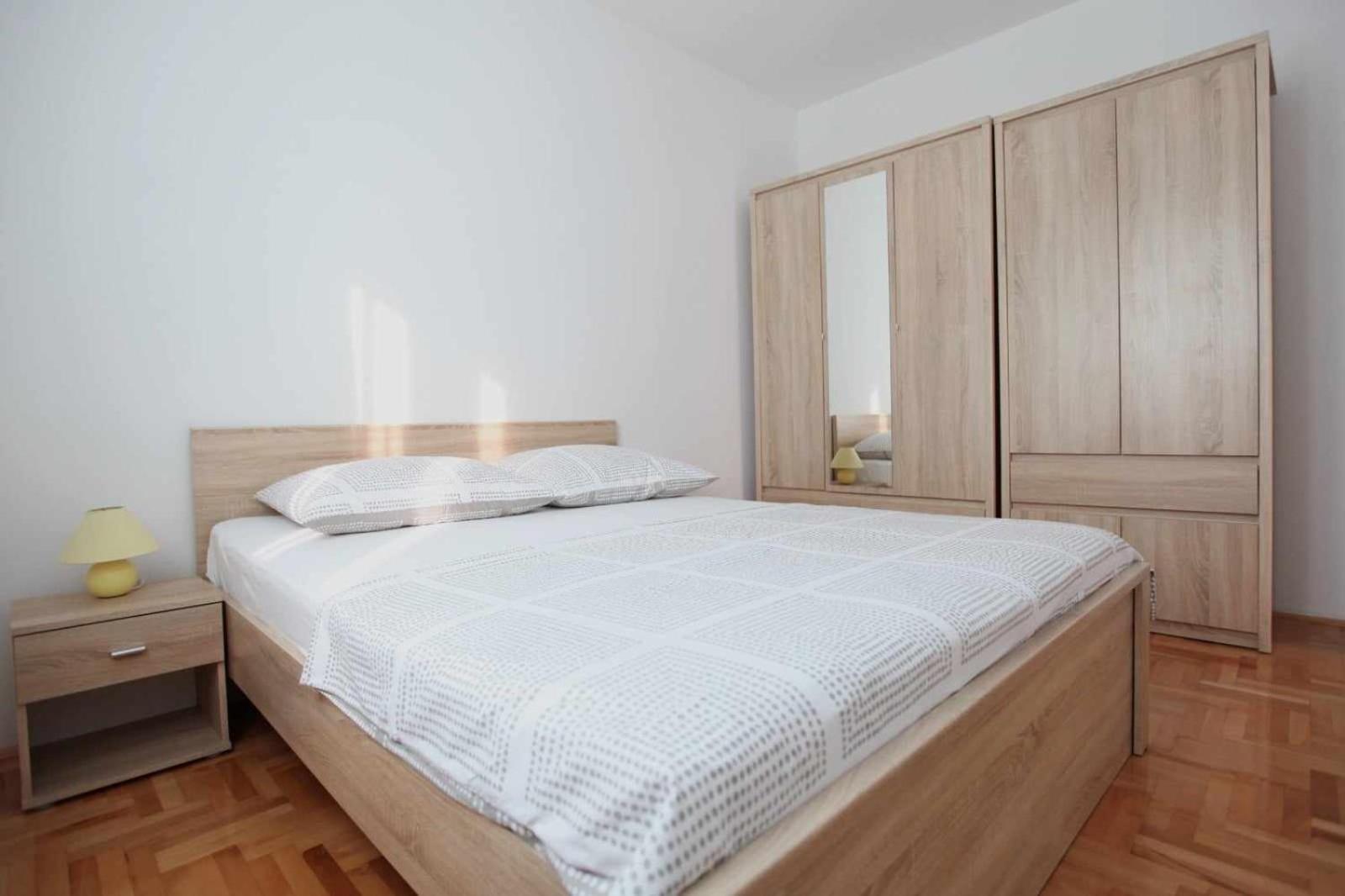Apartmani Ivana Trogir Eksteriør billede