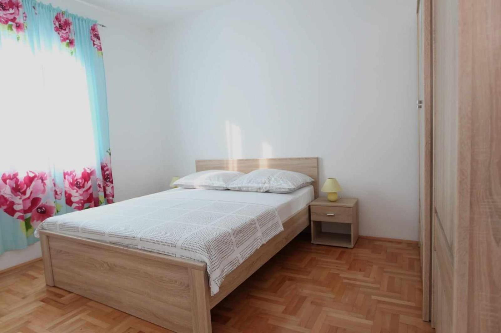 Apartmani Ivana Trogir Eksteriør billede